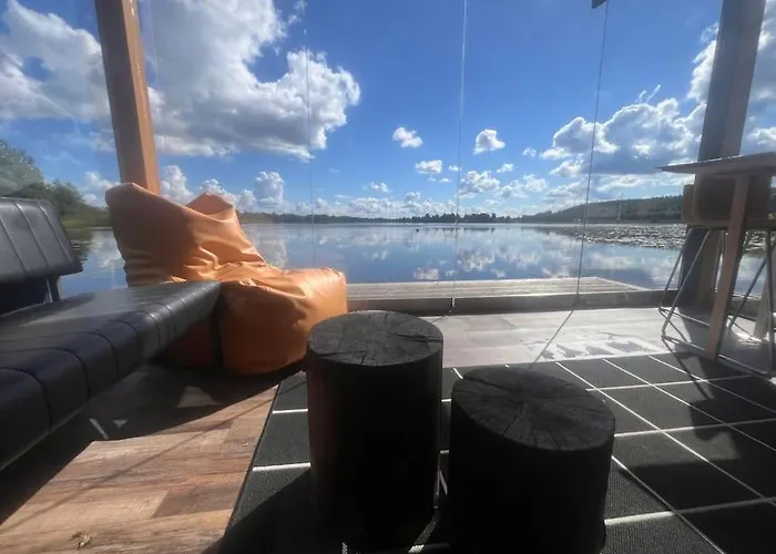 Large House With Private Near *